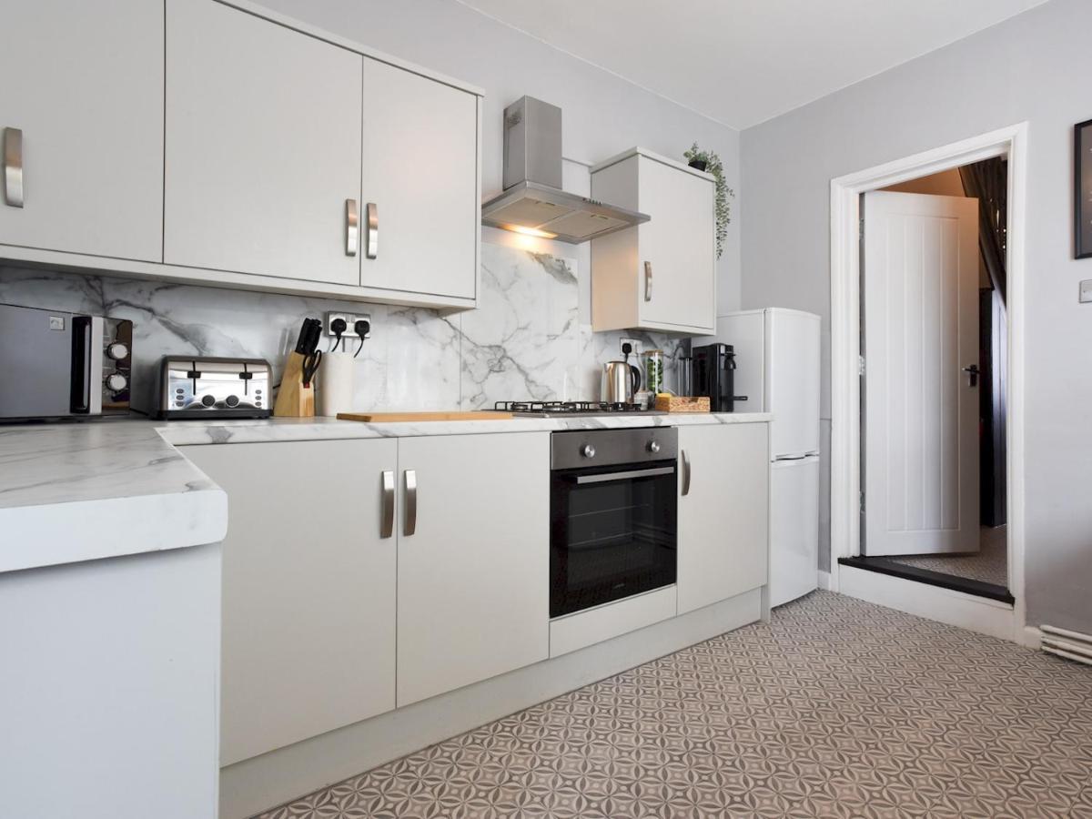 Hébergement de vacances Pass The Keys Spacious Modern 3bed House With Free Street Parking